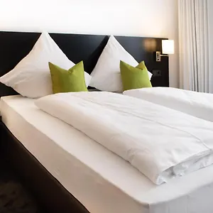 Hotel Sld By Wmm Schnelldorf